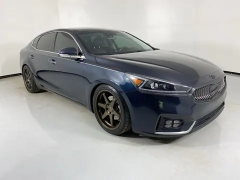 Photos of 2017 Kia Cadenza Limited for sale in Blue Springs, MO at MAG Auto - Munsterman Automotive Group