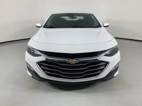 Photos of 2023 Chevrolet Malibu LT for sale in Blue Springs, MO at MAG Auto - Munsterman Automotive Group