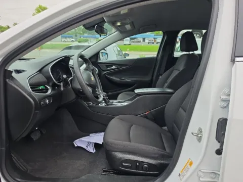 More photos of 2023 Chevrolet Malibu LT at MAG Auto - Munsterman Automotive Group, MO