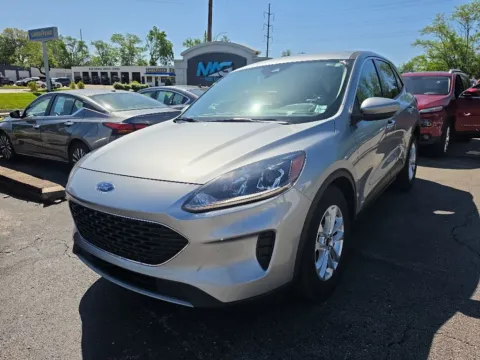 Photos of 2021 Ford Escape Hybrid SE for sale in Blue Springs, MO at MAG Auto - Munsterman Automotive Group