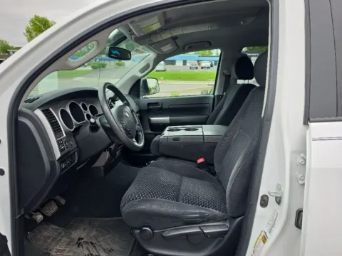 More photos of 2012 Toyota Tundra Grade at MAG Auto - Munsterman Automotive Group, MO