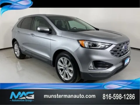 Silver 2022 Ford Edge Titanium for sale in Blue Springs, MO