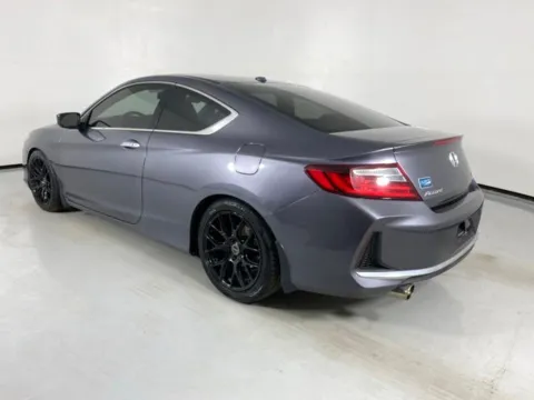 More photos of 2017 Honda Accord EX-L at MAG Auto - Munsterman Automotive Group, MO