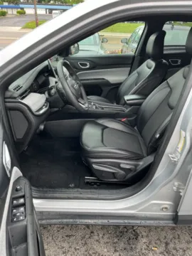 More photos of 2024 Jeep Compass Latitude at MAG Auto - Munsterman Automotive Group, MO