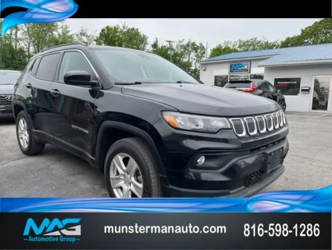 Black 2022 Jeep Compass Latitude for sale in Blue Springs, MO