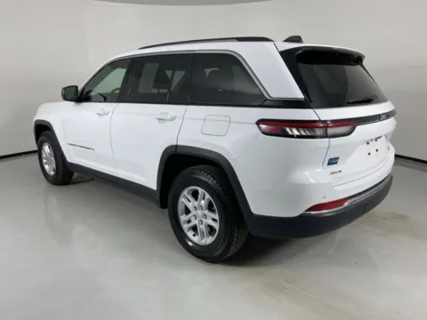 More photos of 2024 Jeep Grand Cherokee Laredo at MAG Auto - Munsterman Automotive Group, MO
