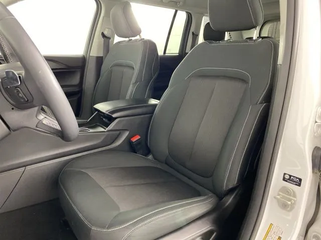 Jeep Grand Cherokee photo 17
