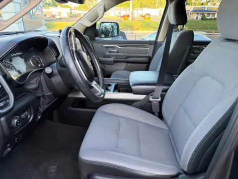 More photos of 2019 Ram 1500 Big Horn/Lone Star at MAG Auto - Munsterman Automotive Group, MO