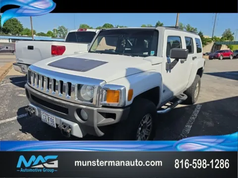 White 2008 Hummer H3 Luxury for sale in Blue Springs, MO