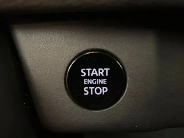 Nissan Rogue photo 24