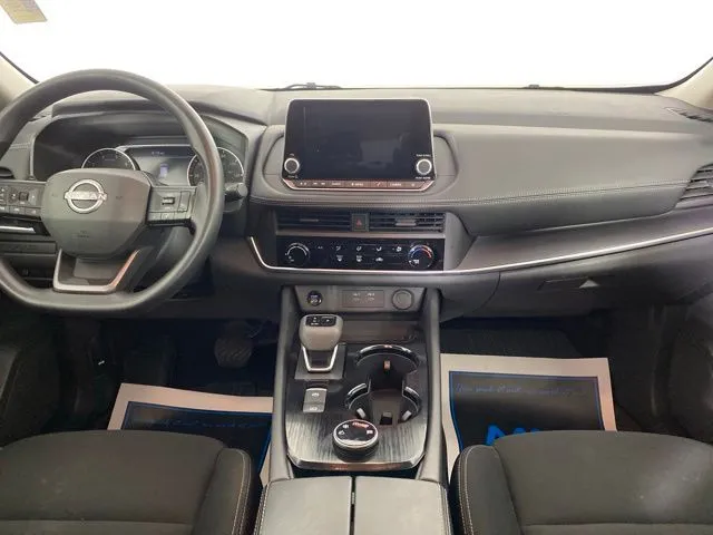 Nissan Rogue photo 33