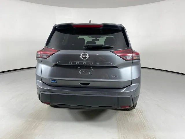 Nissan Rogue photo 6