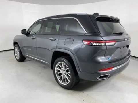 More photos of 2022 Jeep Grand Cherokee Summit at MAG Auto - Munsterman Automotive Group, MO