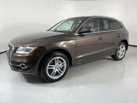 Another view of 2015 Audi Q5 3.0T Prestige for sale in Blue Springs, MO at MAG Auto - Munsterman Automotive Group
