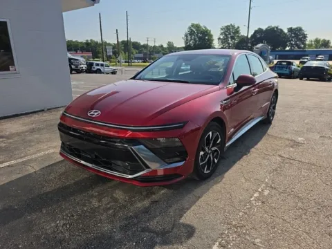 Photos of 2024 Hyundai Sonata SEL for sale in Blue Springs, MO at MAG Auto - Munsterman Automotive Group