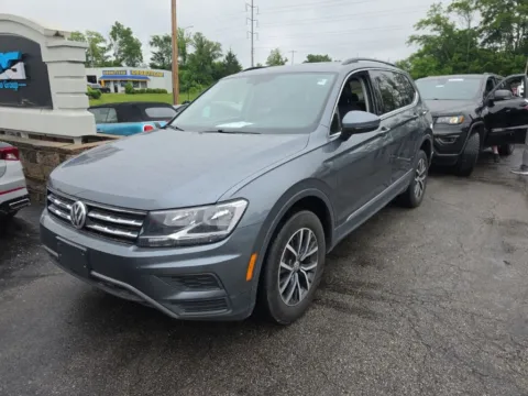 Photos of 2020 Volkswagen Tiguan 2.0T SE for sale in Blue Springs, MO at MAG Auto - Munsterman Automotive Group