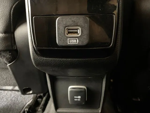 Jeep Compass photo 35