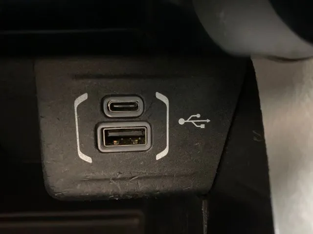 Jeep Compass photo 25
