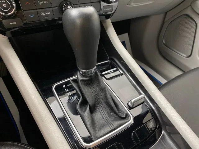 Jeep Compass photo 23