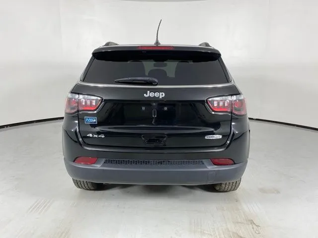 Jeep Compass photo 6