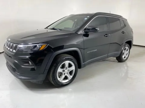 Another view of 2023 Jeep Compass Latitude for sale in Blue Springs, MO at MAG Auto - Munsterman Automotive Group
