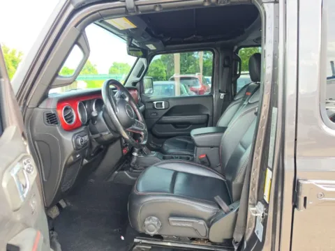 More photos of 2020 Jeep Gladiator Rubicon at MAG Auto - Munsterman Automotive Group, MO