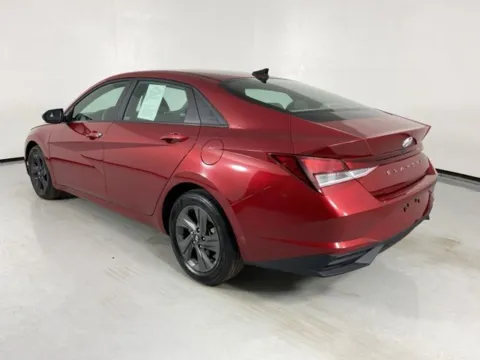 More photos of 2023 Hyundai Elantra SEL at MAG Auto - Munsterman Automotive Group, MO