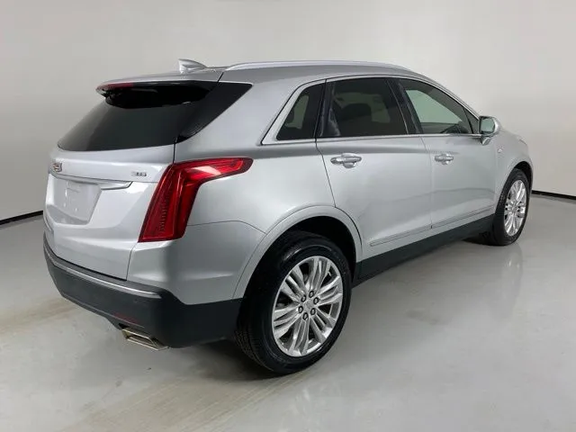 Cadillac XT5 photo 7