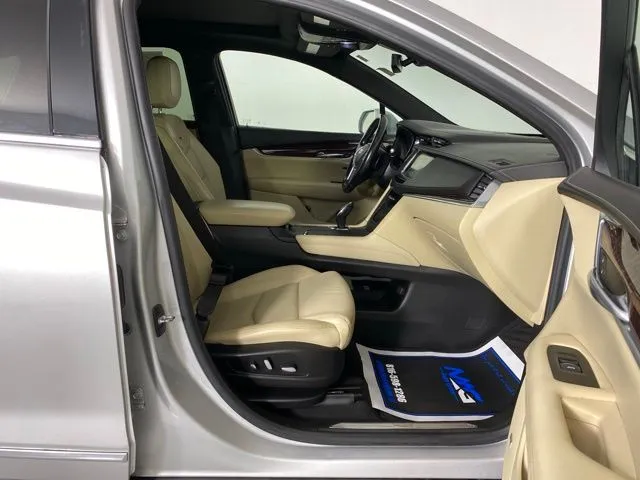 Cadillac XT5 photo 45