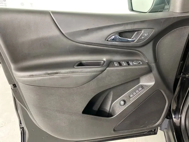 Chevrolet Equinox photo 16
