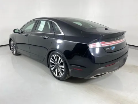More photos of 2018 Lincoln MKZ Hybrid Reserve at MAG Auto - Munsterman Automotive Group, MO