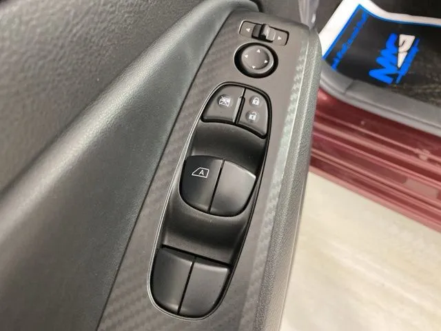 Nissan Altima photo 15