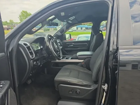 More photos of 2020 Ram 1500 Big Horn/Lone Star at MAG Auto - Munsterman Automotive Group, MO