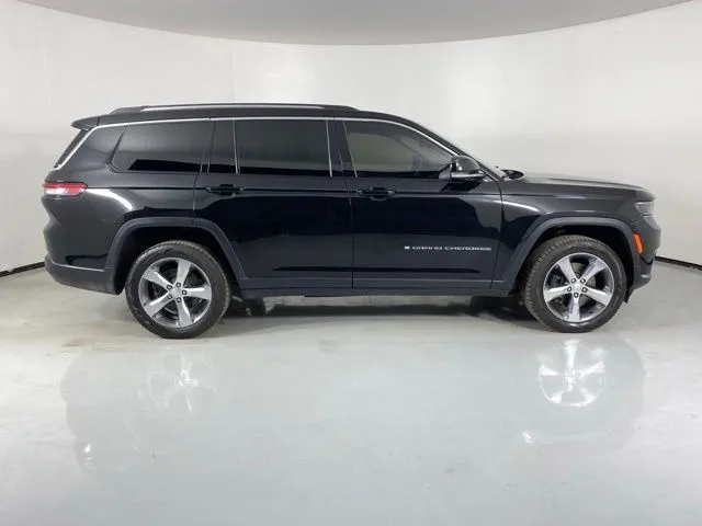Jeep Grand Cherokee L photo 8