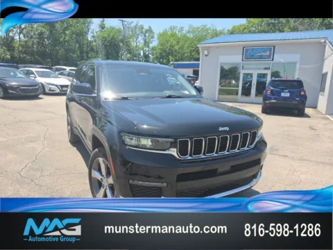 Black 2022 Jeep Grand Cherokee L Limited for sale in Blue Springs, MO