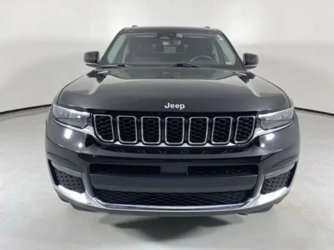 Photos of 2022 Jeep Grand Cherokee L Limited for sale in Blue Springs, MO at MAG Auto - Munsterman Automotive Group