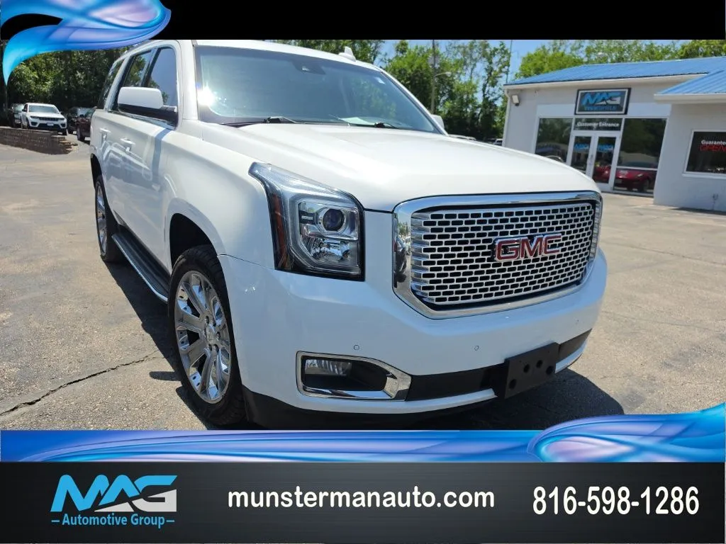 2017 GMC Yukon 4WD SLE's photo
