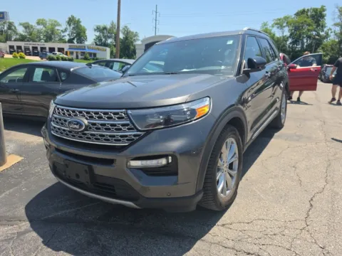 Photos of 2020 Ford Explorer Limited for sale in Blue Springs, MO at MAG Auto - Munsterman Automotive Group