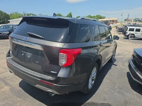 More photos of 2020 Ford Explorer Limited at MAG Auto - Munsterman Automotive Group, MO