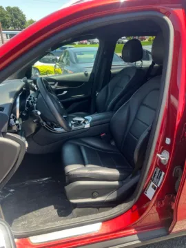 More photos of 2019 Mercedes-Benz GLC 300 at MAG Auto - Munsterman Automotive Group, MO
