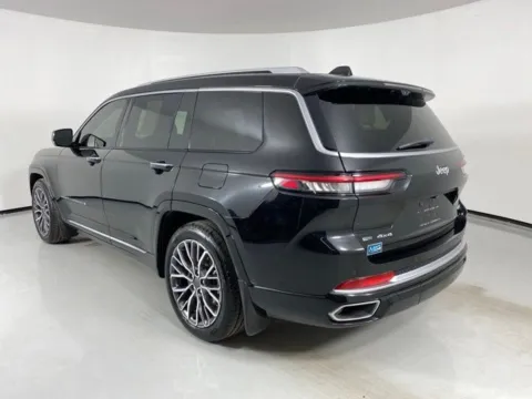 More photos of 2021 Jeep Grand Cherokee L Summit at MAG Auto - Munsterman Automotive Group, MO