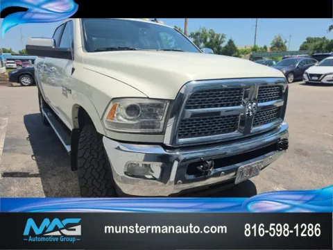 White 2016 Ram 2500 Laramie for sale in Blue Springs, MO