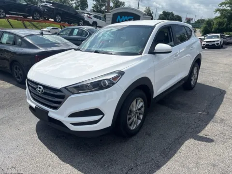 Photos of 2016 Hyundai Tucson SE for sale in Blue Springs, MO at MAG Auto - Munsterman Automotive Group
