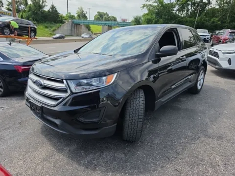 Photos of 2018 Ford Edge SE for sale in Blue Springs, MO at MAG Auto - Munsterman Automotive Group