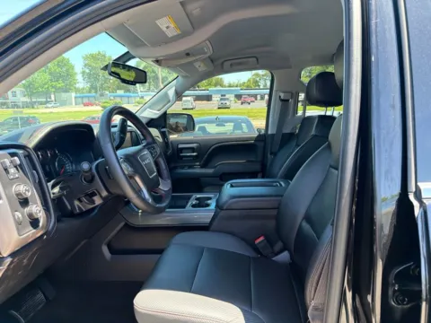 More photos of 2014 GMC Sierra 1500 SLT at MAG Auto - Munsterman Automotive Group, MO