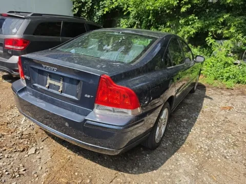 More photos of 2008 Volvo S60 2.5T at MAG Auto - Munsterman Automotive Group, MO