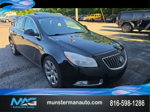 Black 2012 Buick Regal Premium I for sale in Blue Springs, MO