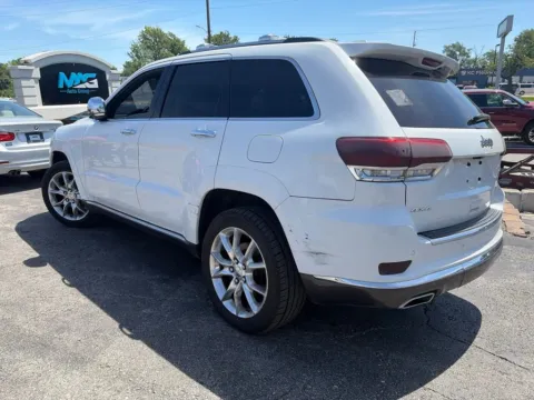 Another view of 2014 Jeep Grand Cherokee Summit for sale in Blue Springs, MO at MAG Auto - Munsterman Automotive Group