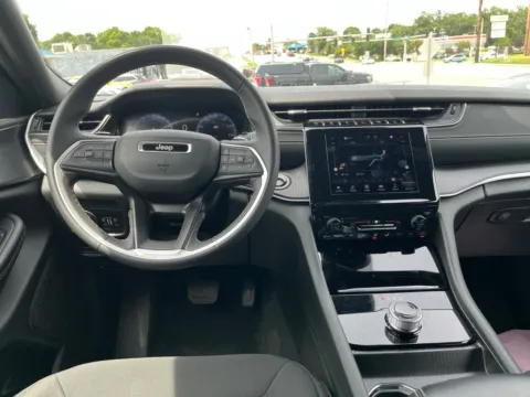 More photos of 2024 Jeep Grand Cherokee L Laredo at MAG Auto - Munsterman Automotive Group, MO
