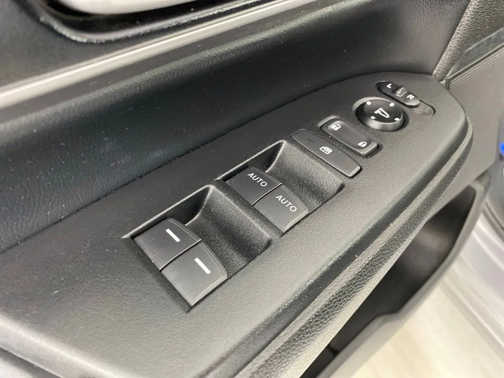 Honda CR-V photo 16